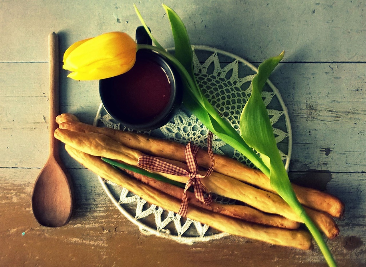 Image - eating the background figure