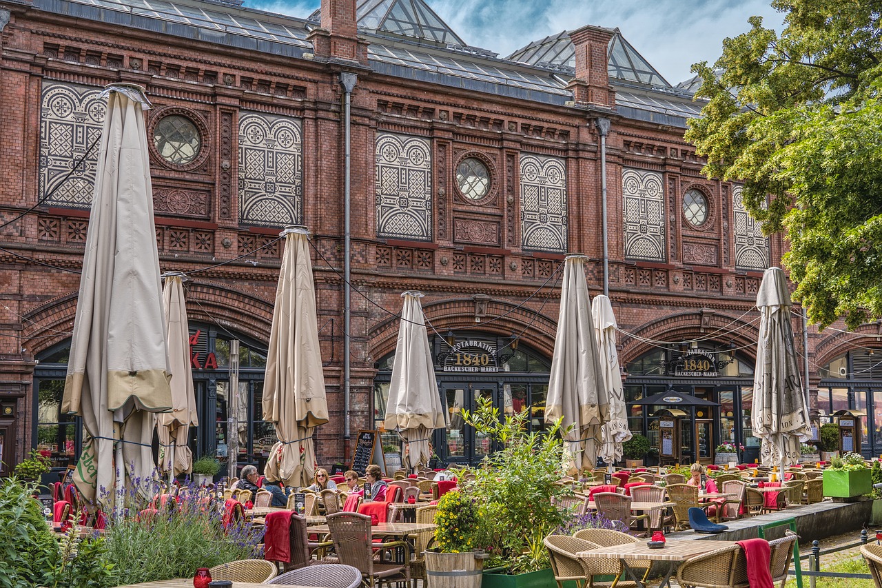 Image - cafe berlin downtown facade summer