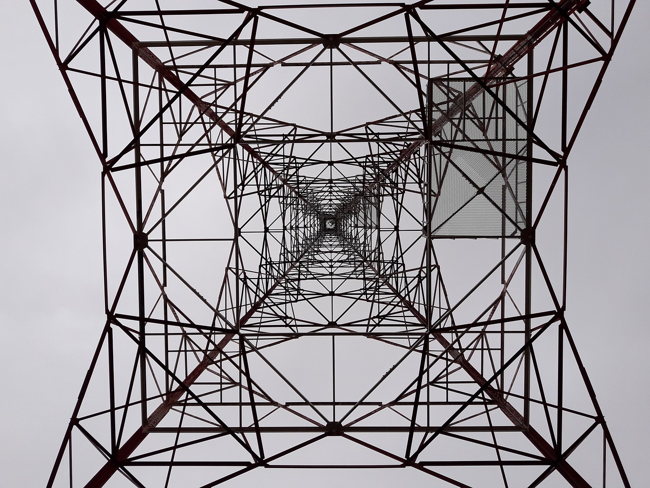 Image - transmission tower angles technology