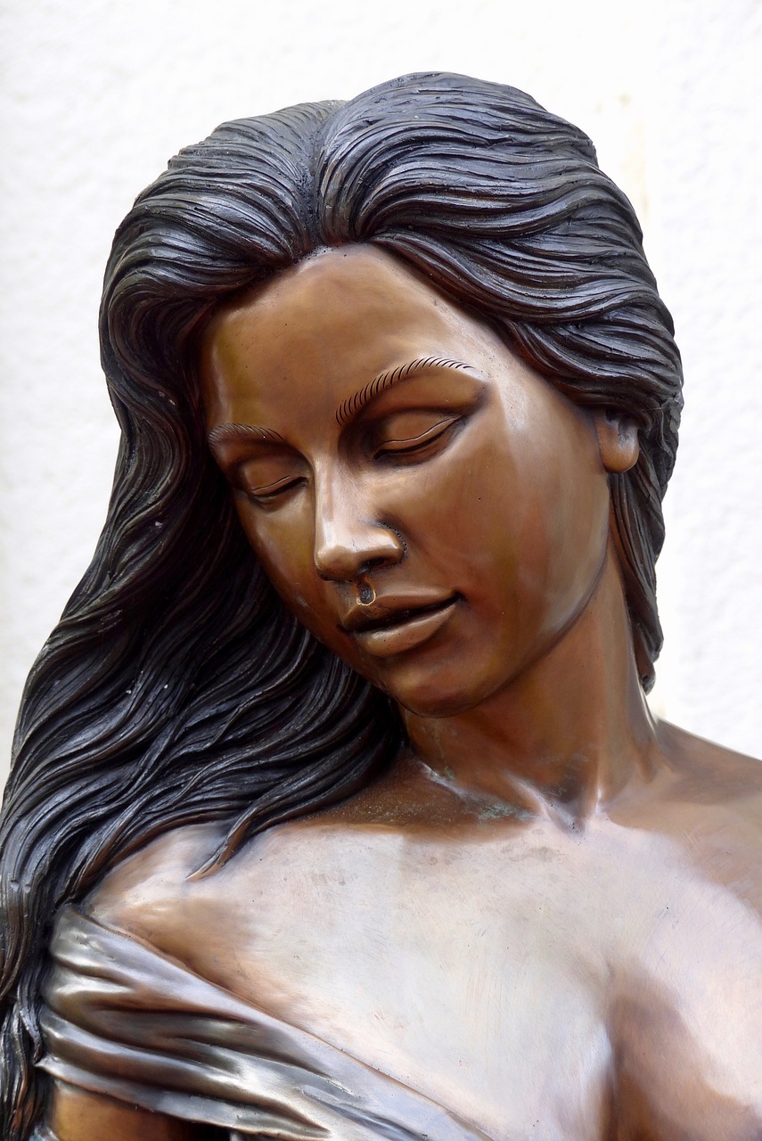 Image - woman bronze beauty