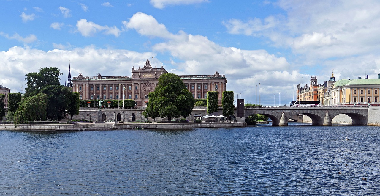 Image - stockholm parliament island