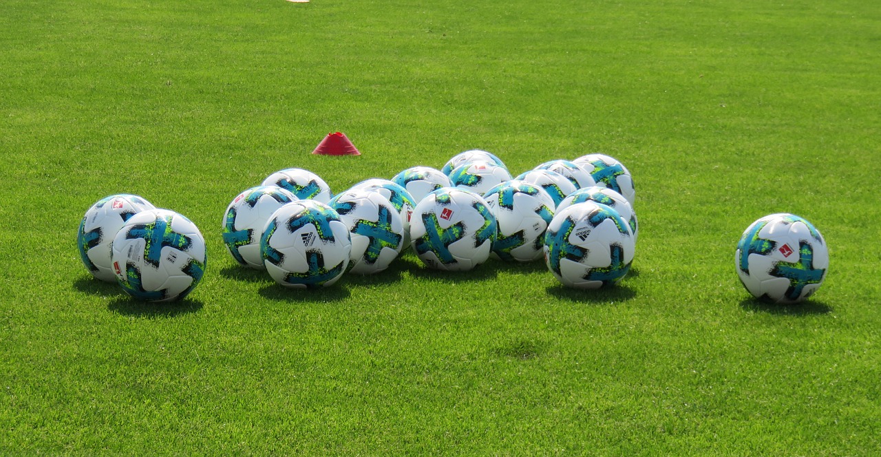 Image - sport leisure football ball rush