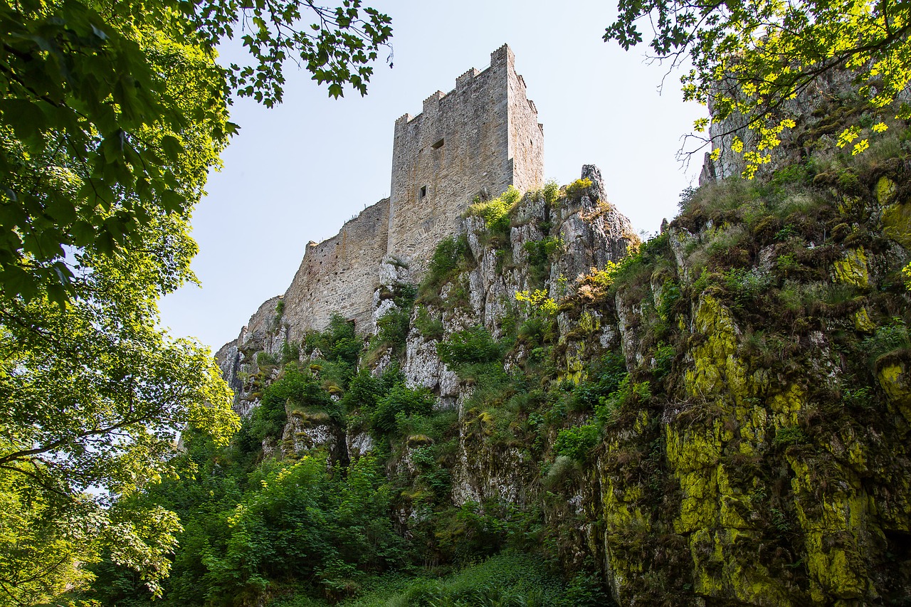 Image - white stone castle ruin bavaria