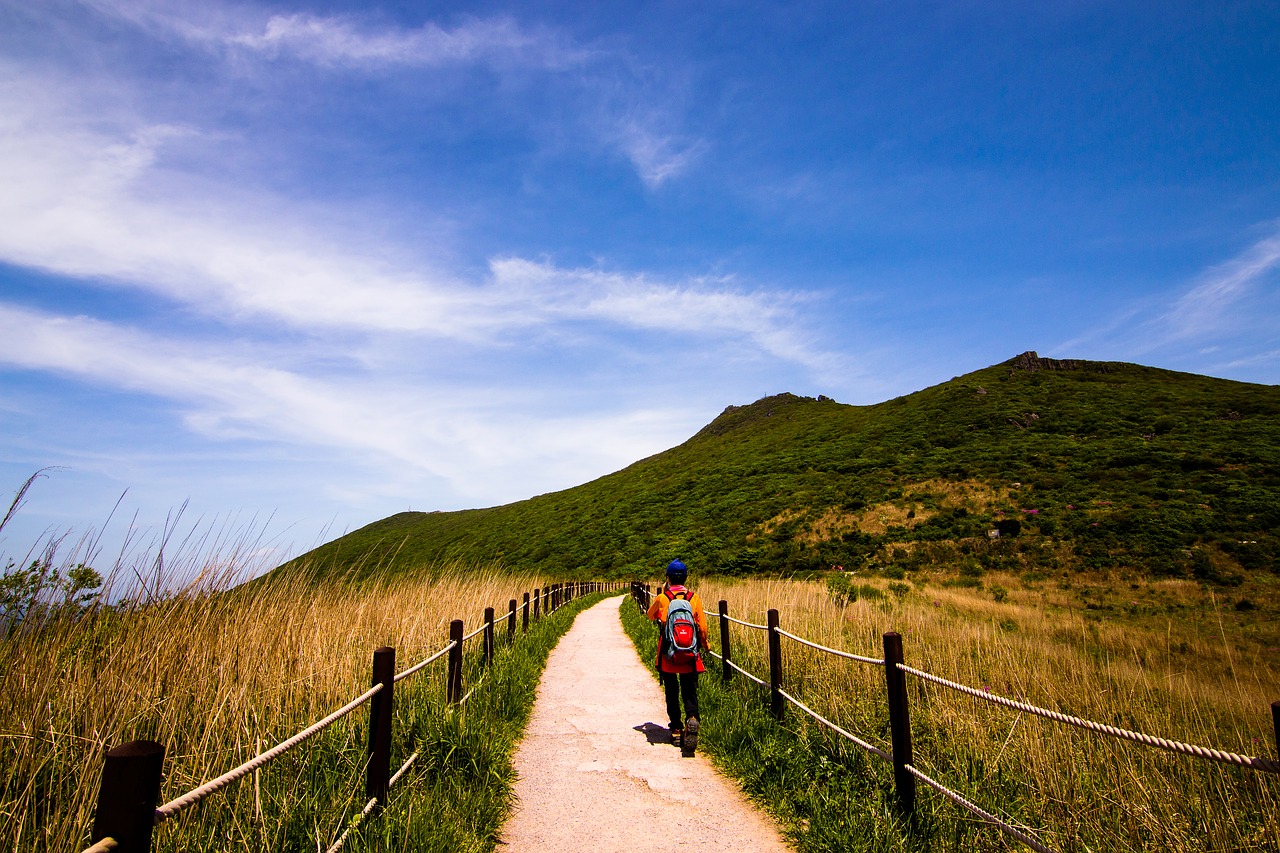 Image - travel traveller hiking hill