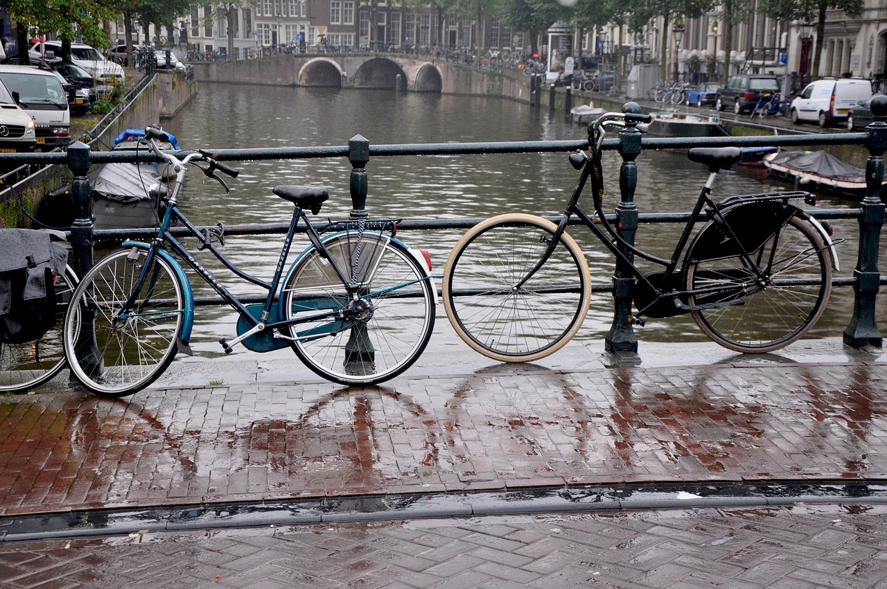 Image - bike canal holland amsterdam