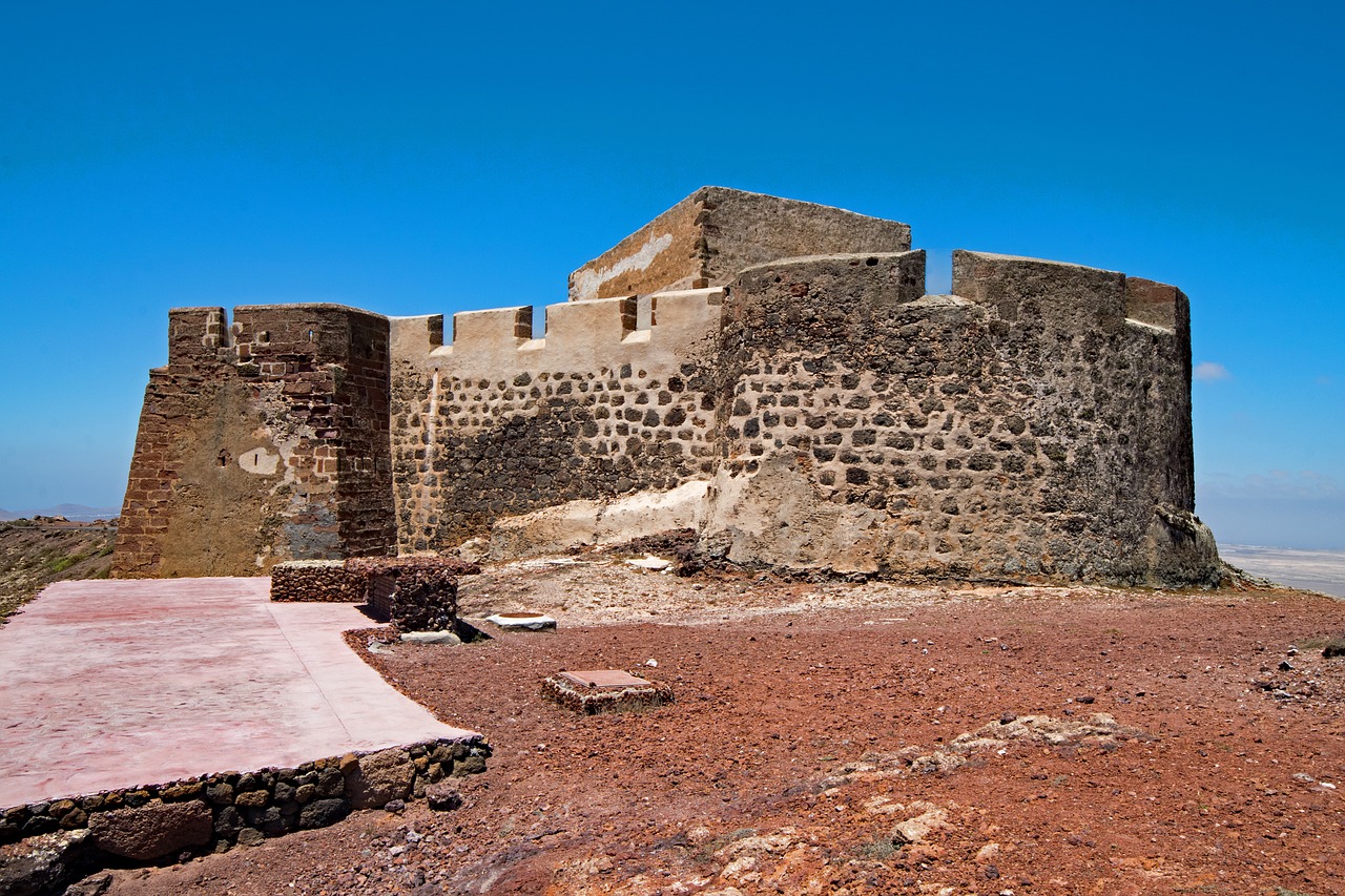 Image - castillo de santa barbara teguise