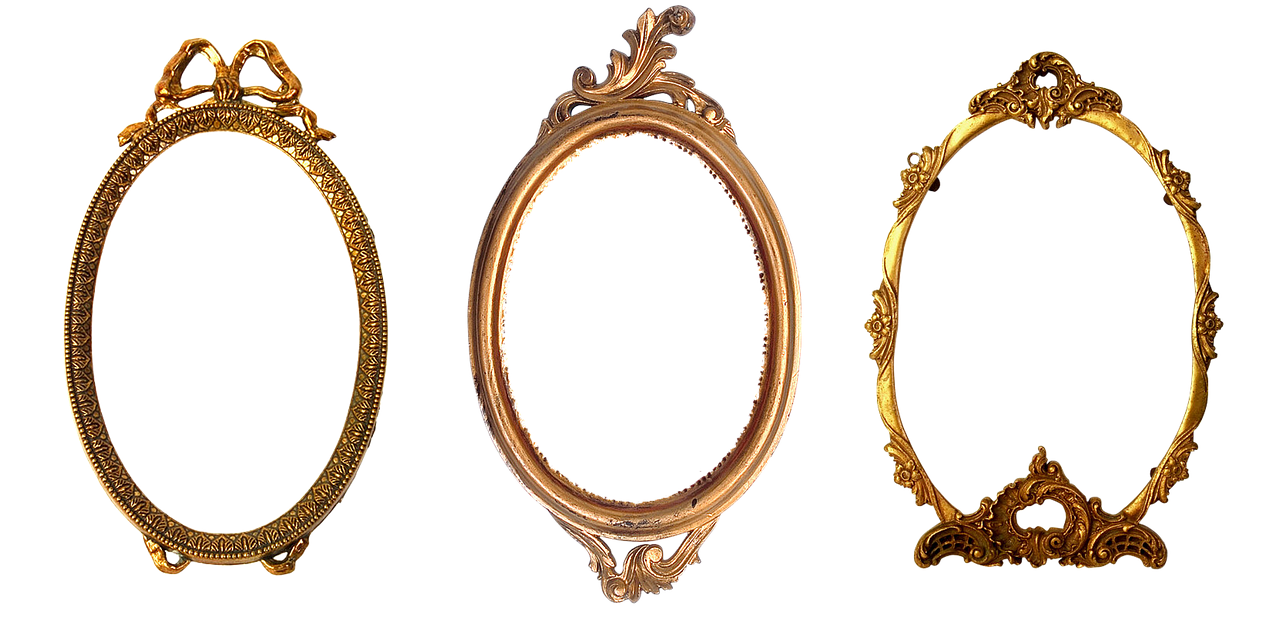 Image - frame oval carved gold design