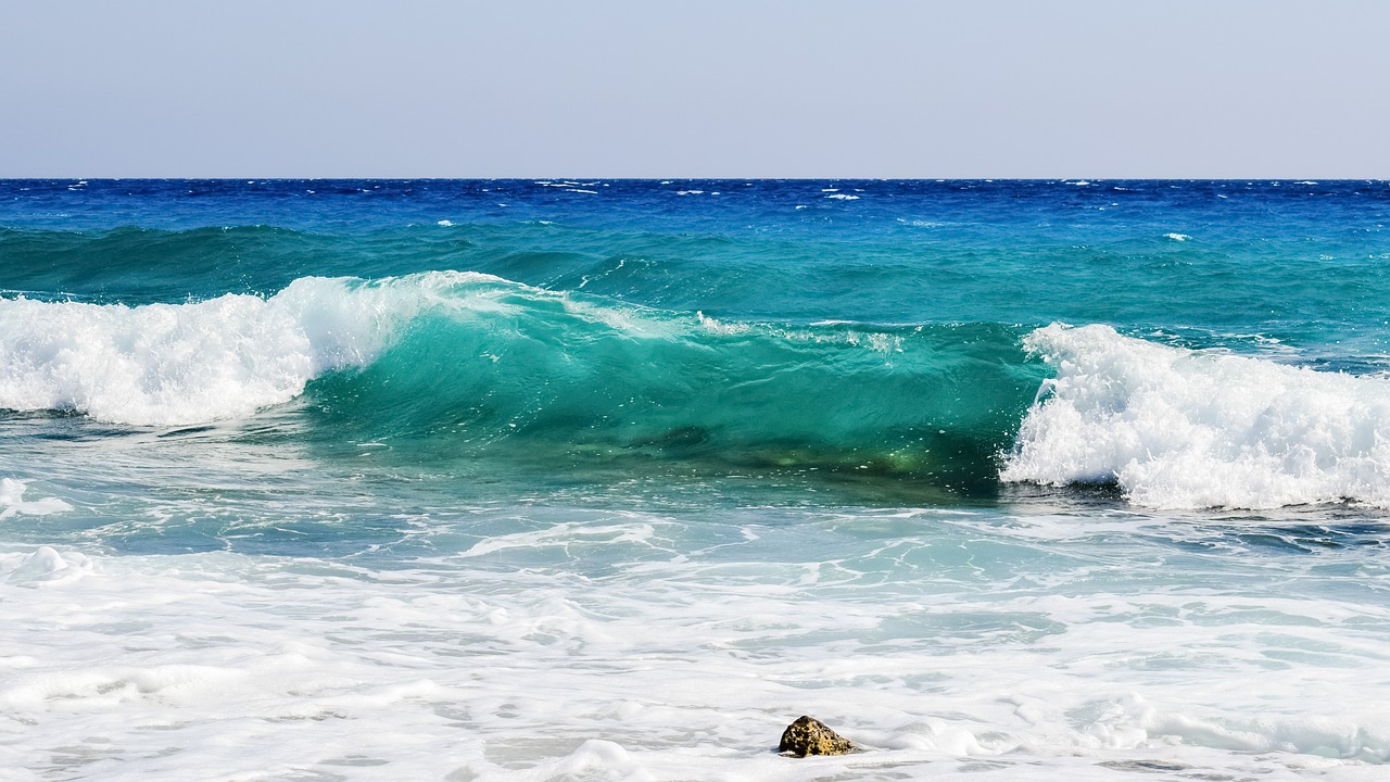 Image - wave water liquid spray foam sea