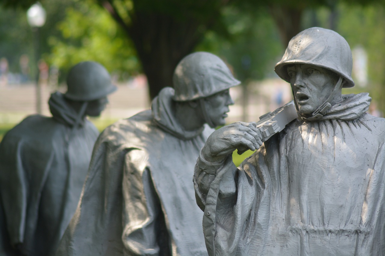 Image - washington monument soldier