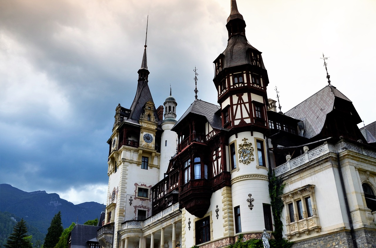 Image - castle peles sinaia romania