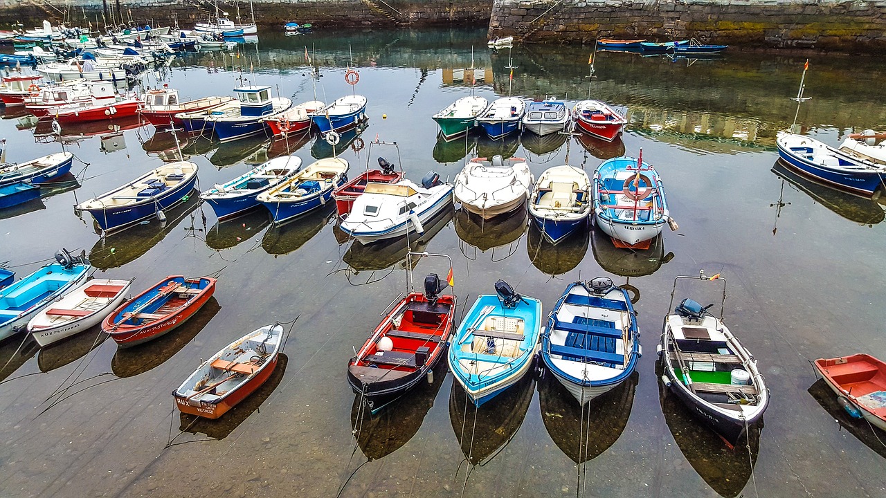 Image - castro urdiales marinero cantabria