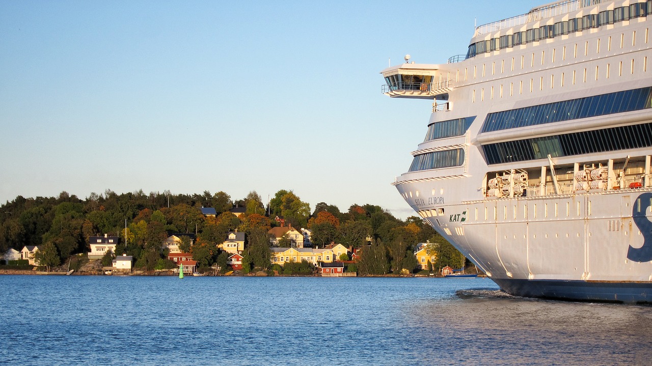 Image - cruise ship archipelago scandinavia