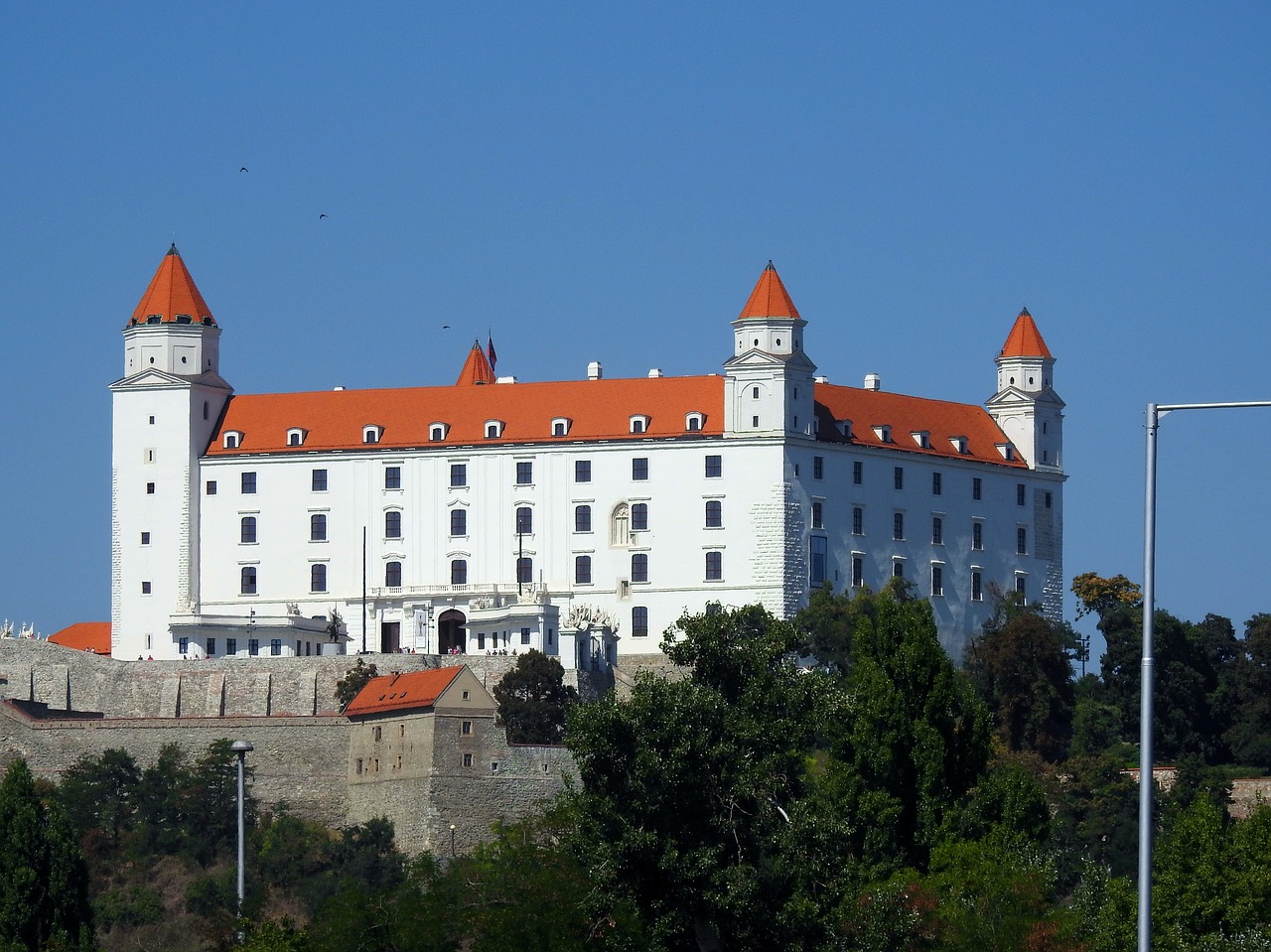 Image - castle bratislava monument
