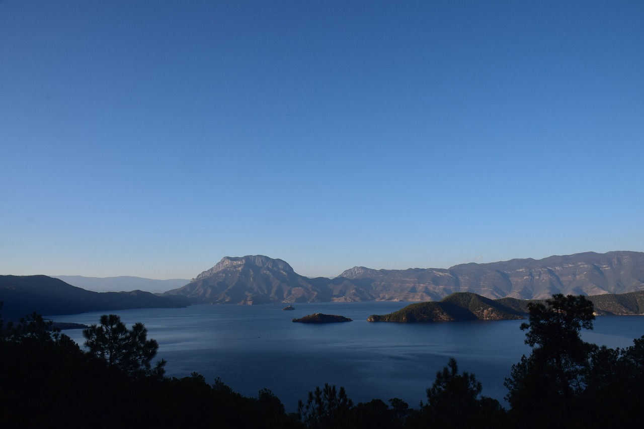 Image - lugu lake lake alpine