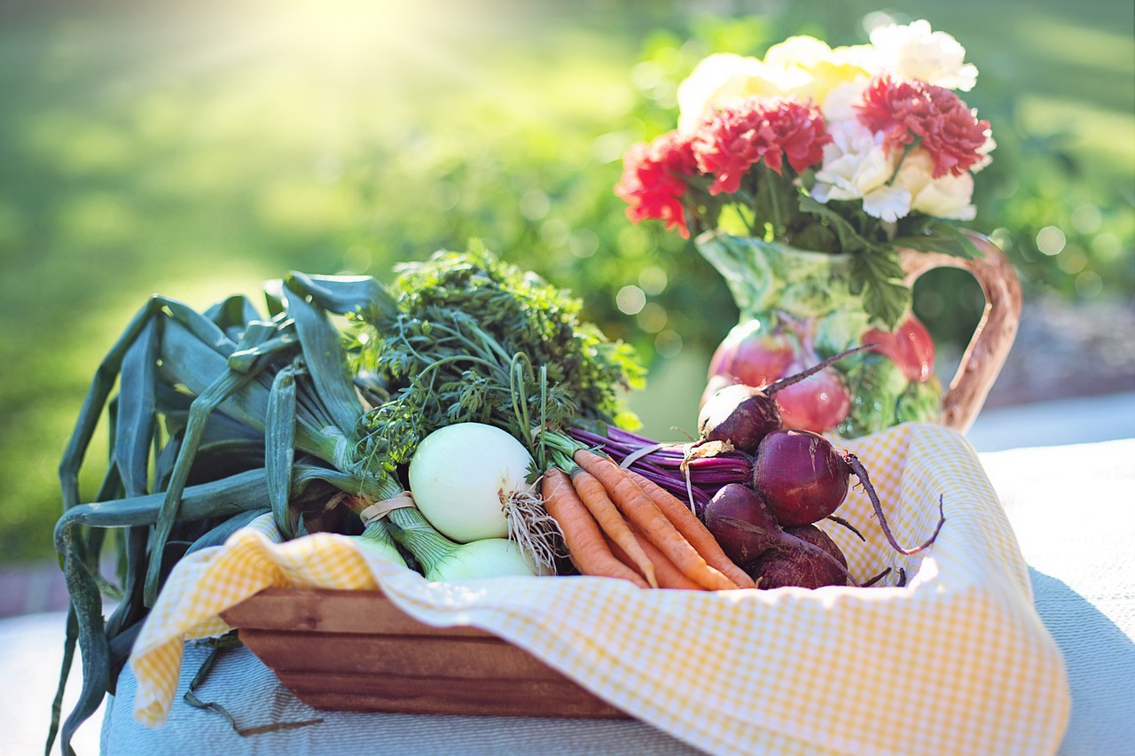 Image - vegetables onions carrots beets