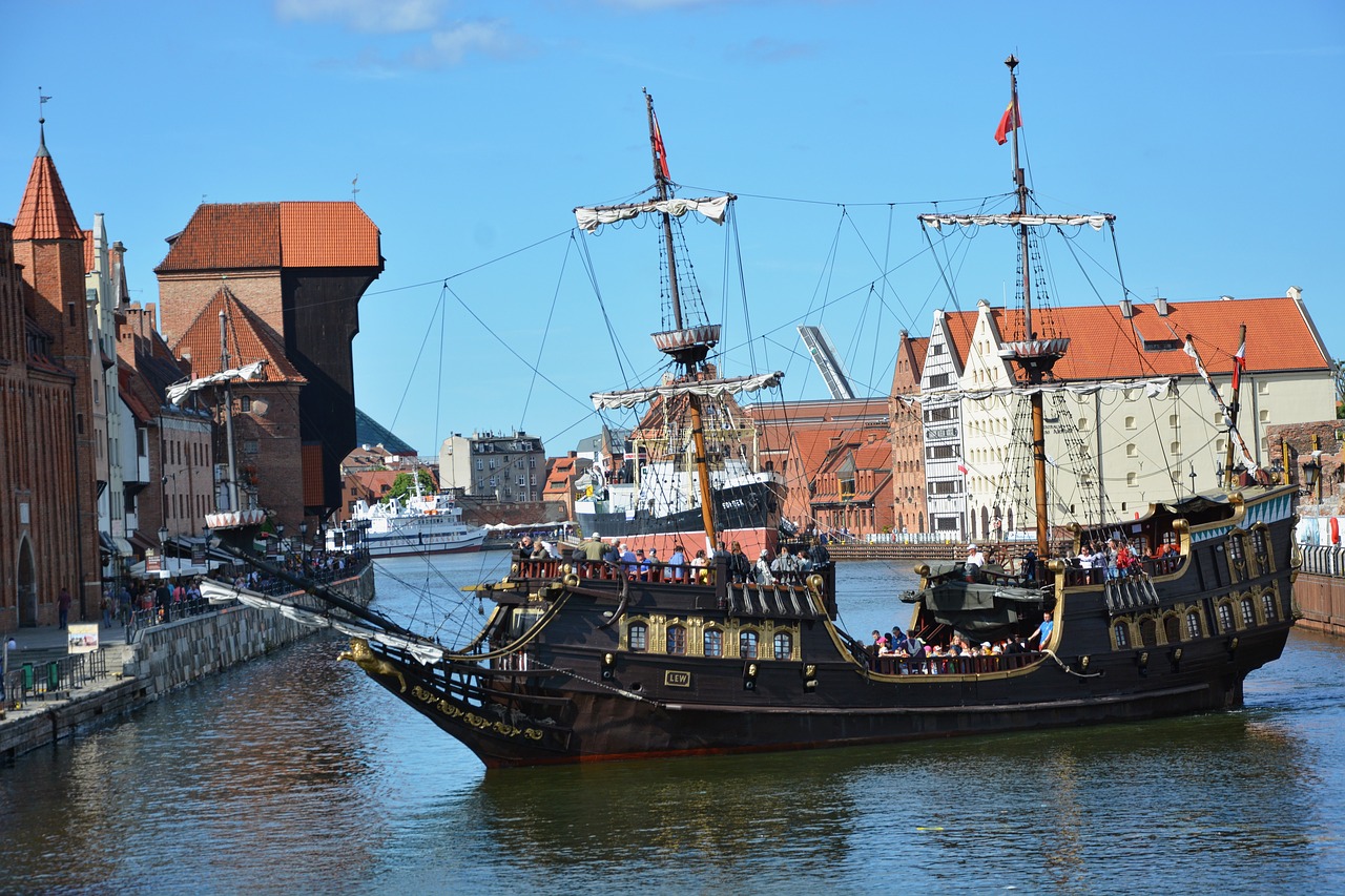 Image - ship black pearl sea gdańsk