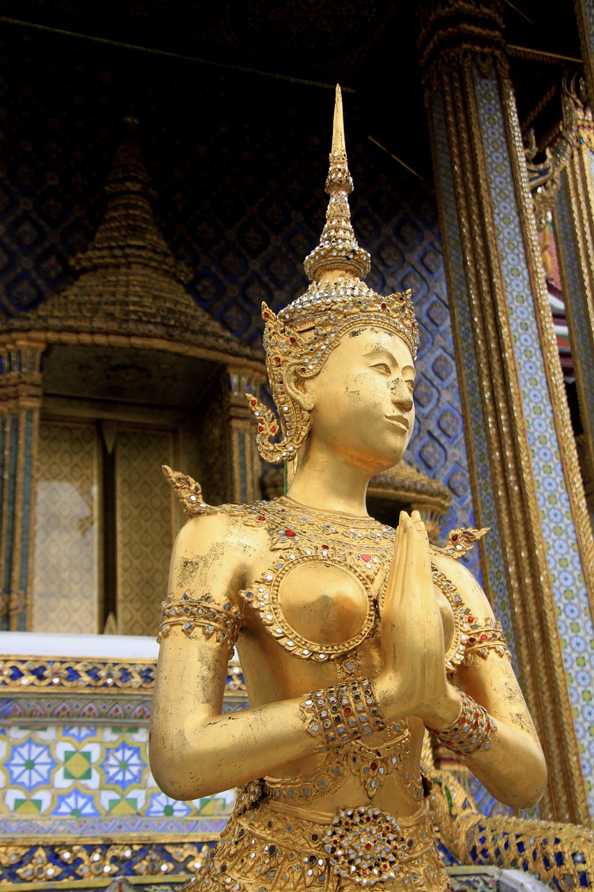 Image - queen buddhist thailand asia old