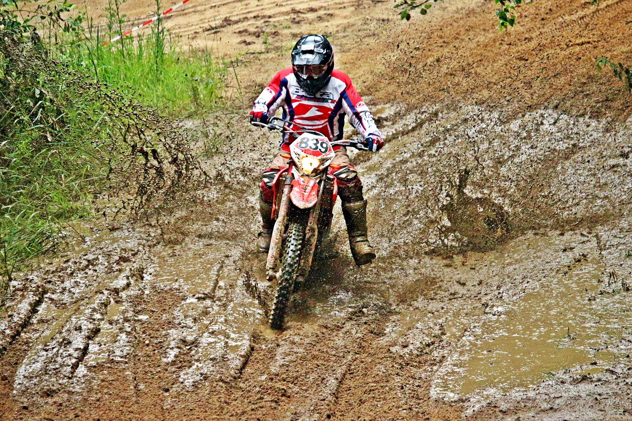 Image - motorcycle mud enduro motocross