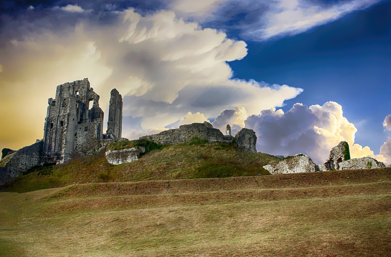 Image - castle ruin ancient landscape