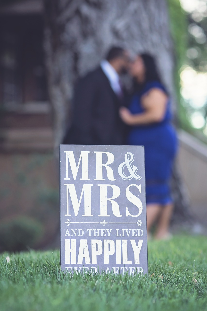 Image - engaged happily ever after