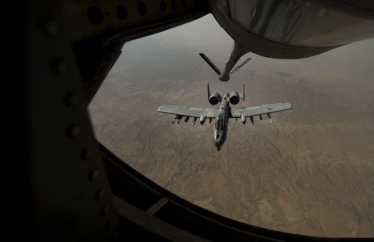 Image - a 10 warthog refueling