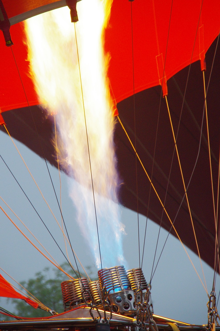 Image - bagan myanmar holiday balloon