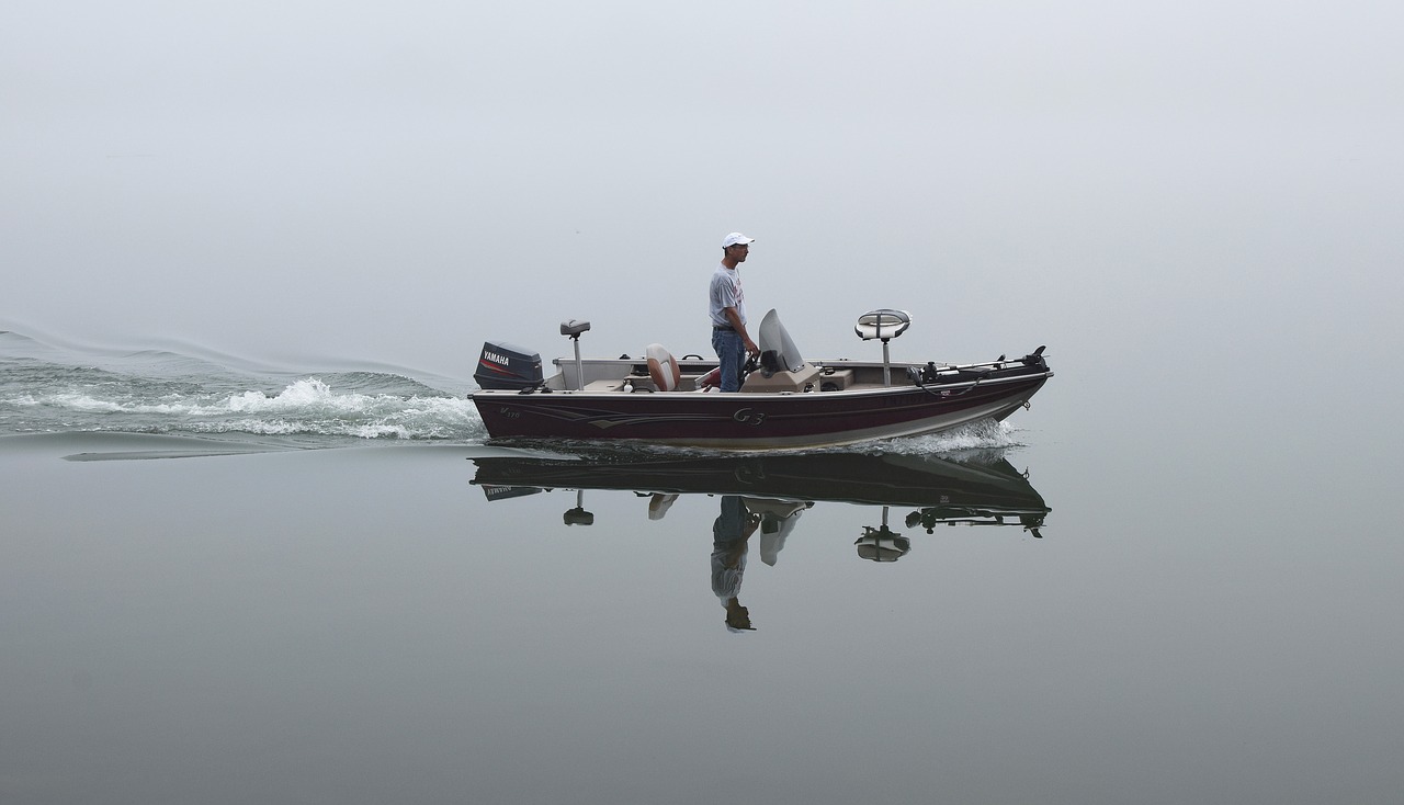 Image - foggy morning fisherman lake nature