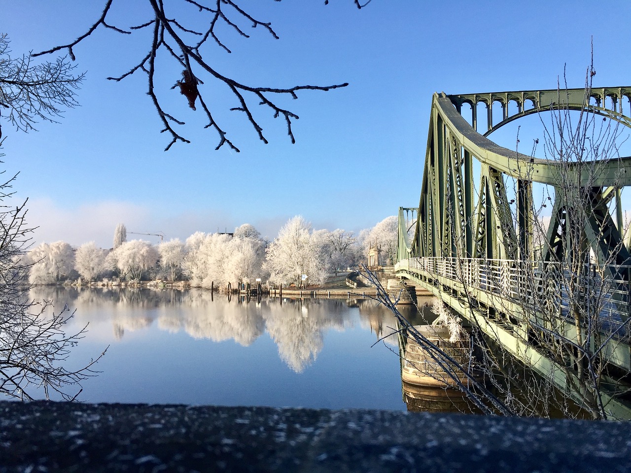 Image - winter glienicke bridge potsdam