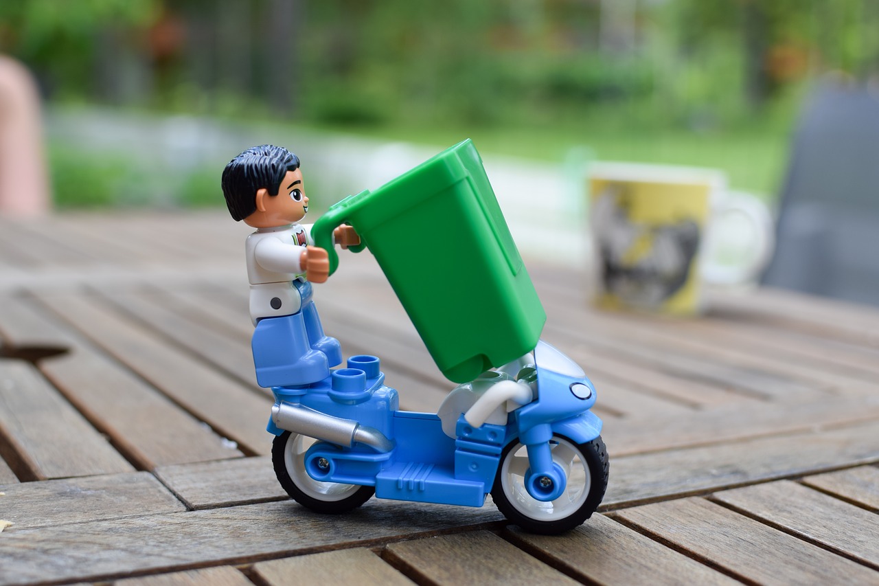 Image - lego duplo garbage