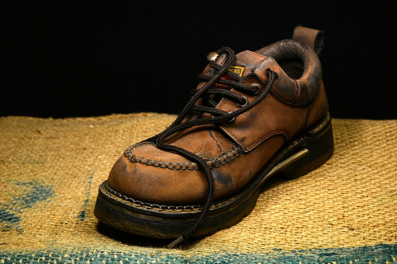 Image - boot leather shoe old shoestrings