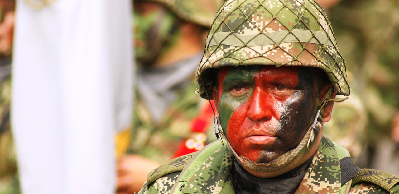 Image - characters parade armenia quindio