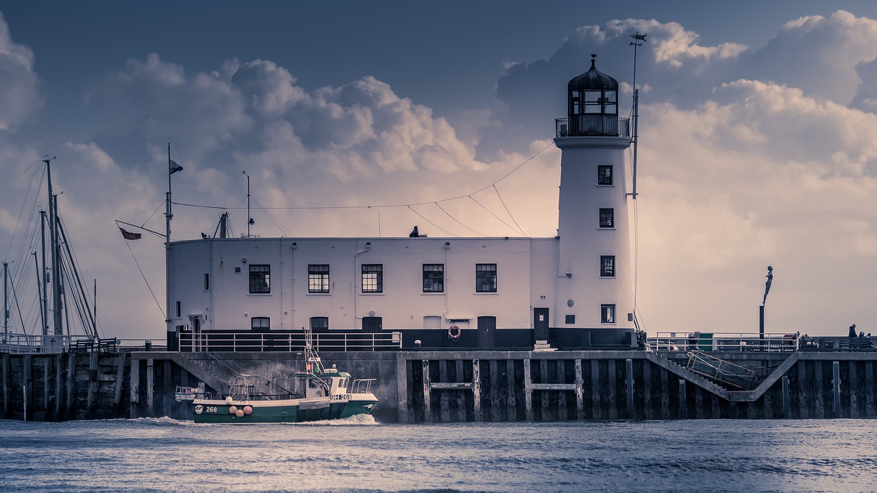 Image - seascape fishing lighthouse sea