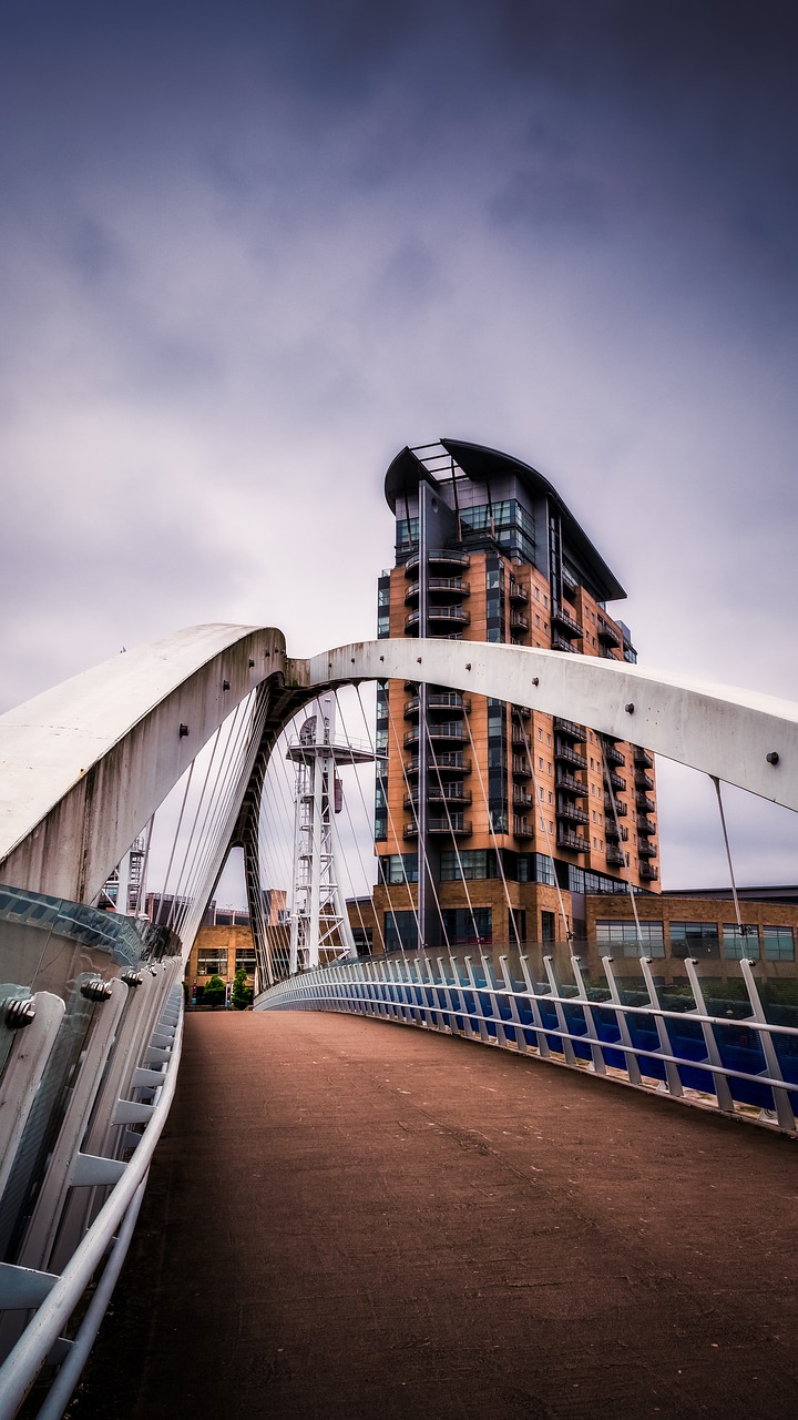 Image - bridge urban city architecture