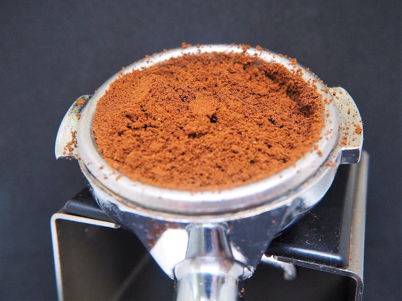 Image - portafilter coffee ground