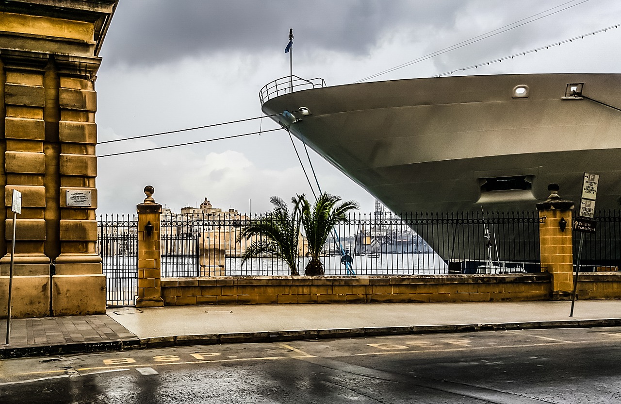 Image - cruise ship port harbor malta