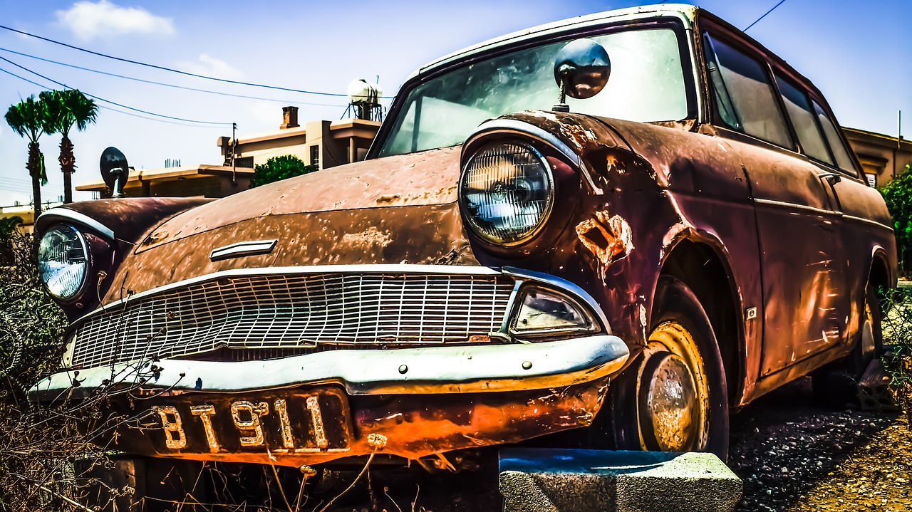 Image - old car rusty vehicle abandoned