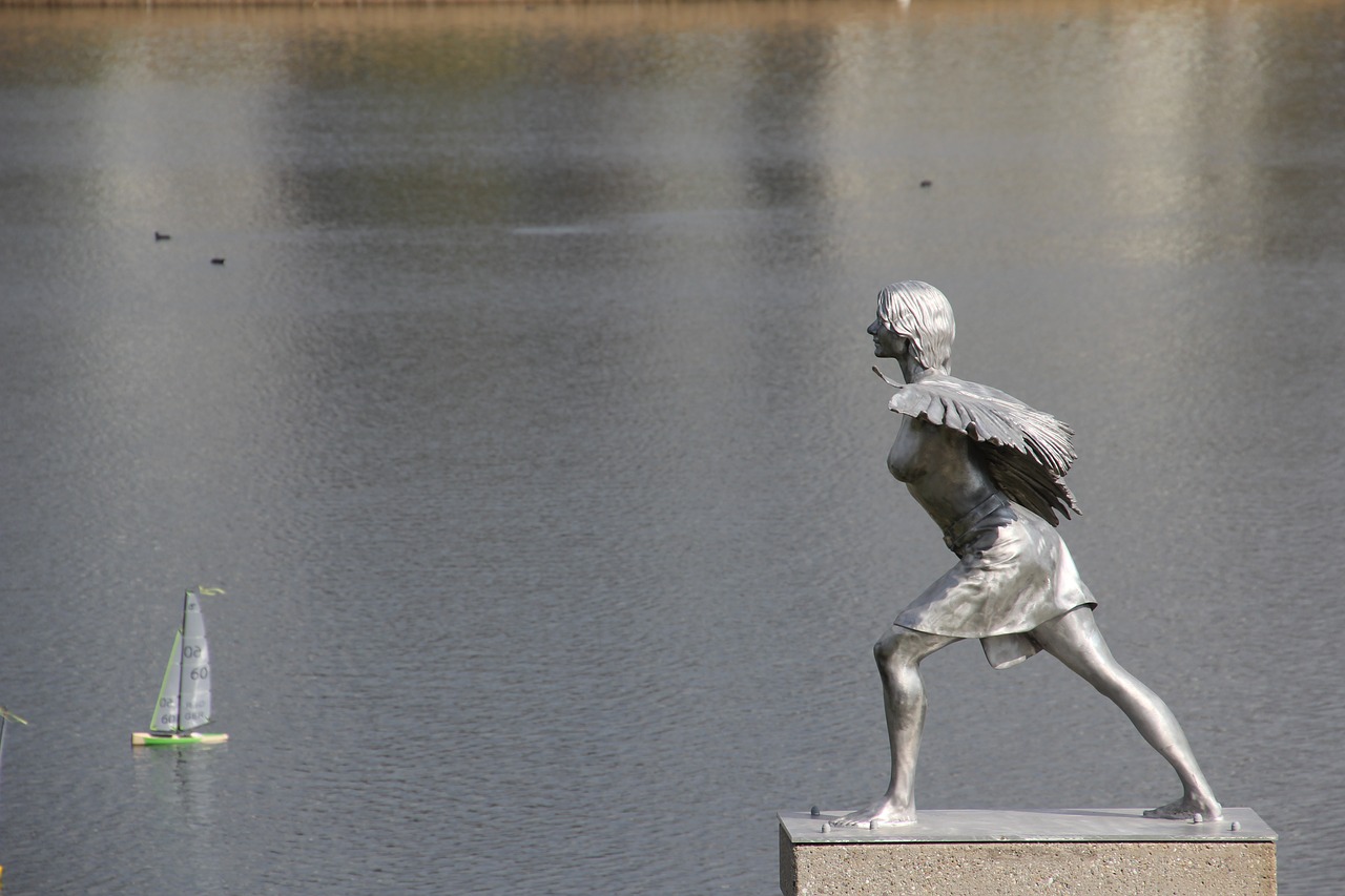 Image - sculpture art phoenix lake woman