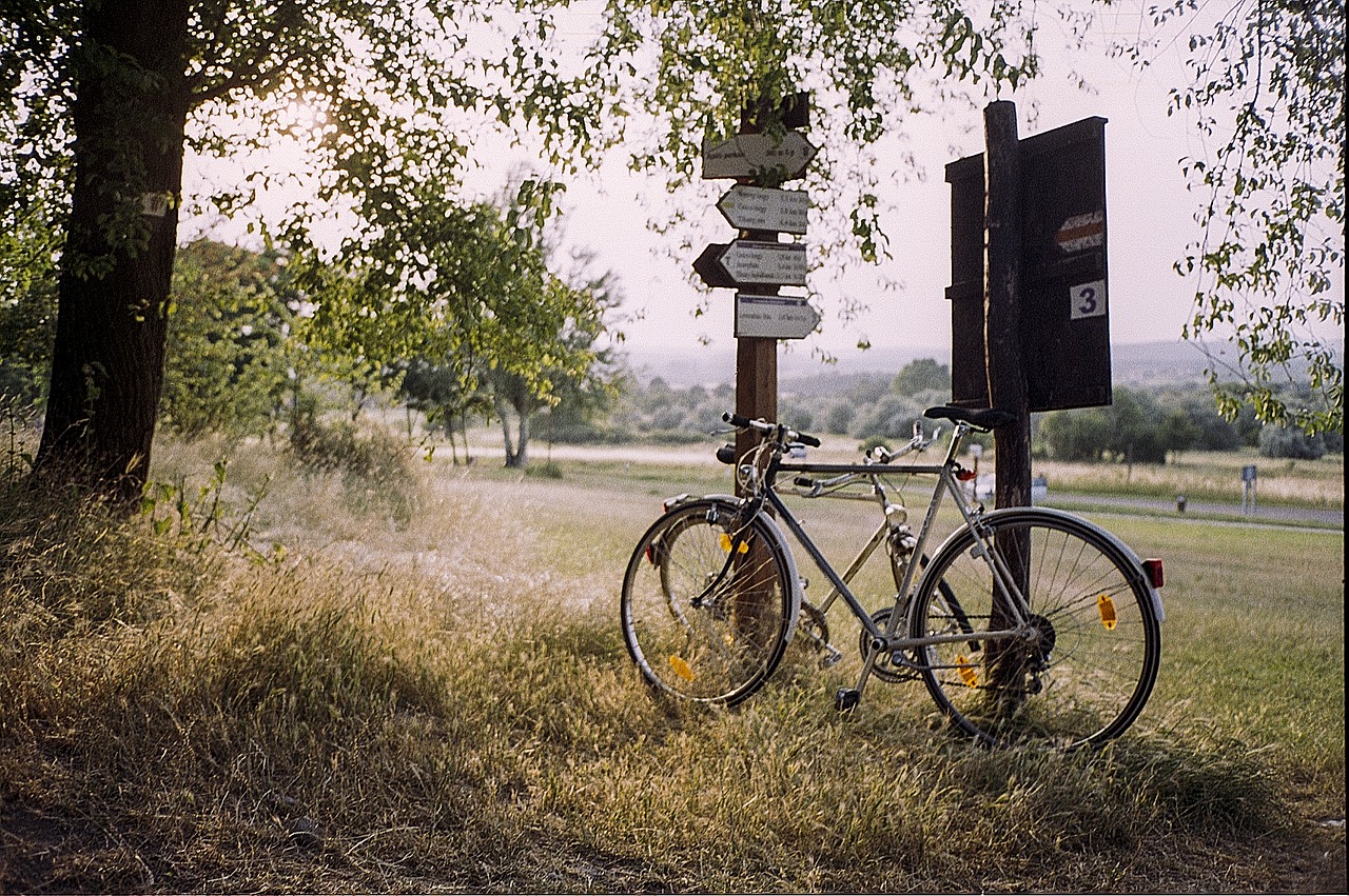 Image - meadow sign vintage old bike