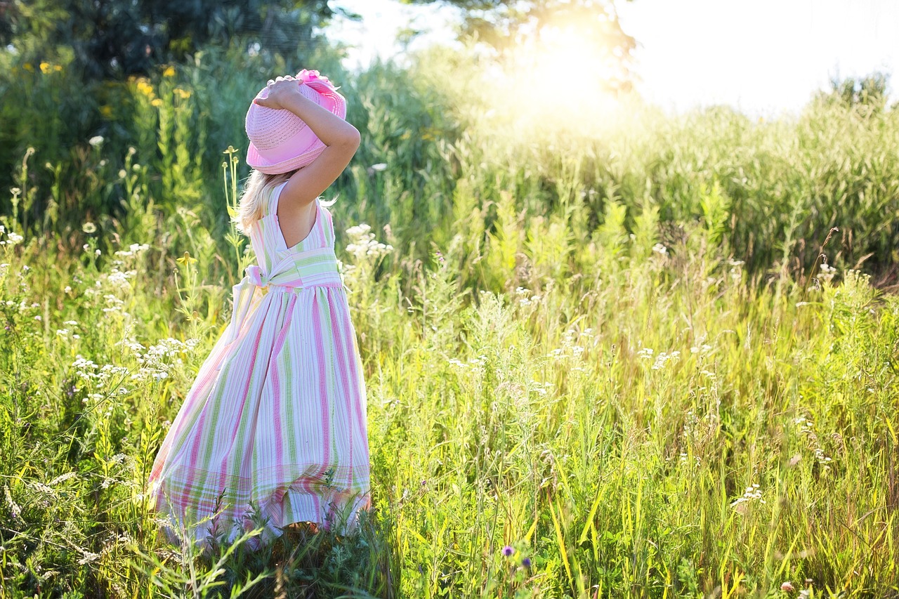 Image - little girl wildflowers meadow