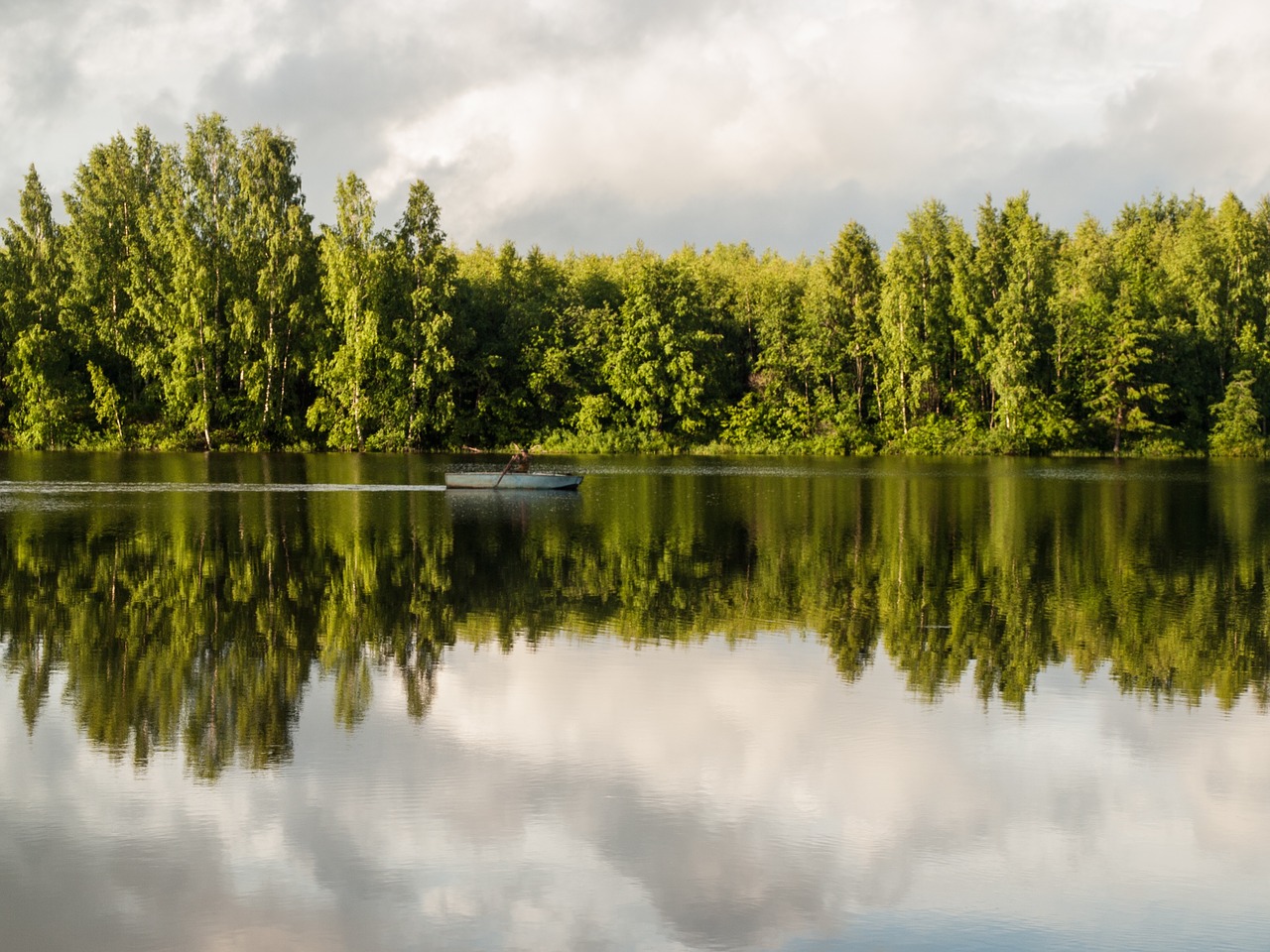 Image - fisherman boat river tranquility