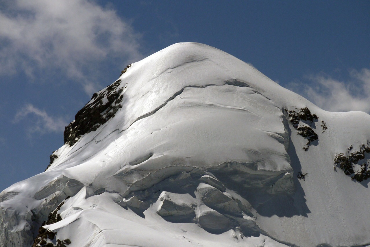 Image - pollux zermatt mountain range