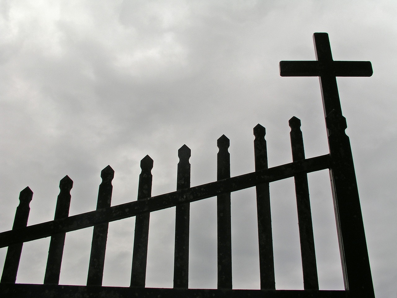 Image - church cross entrance gate doorway