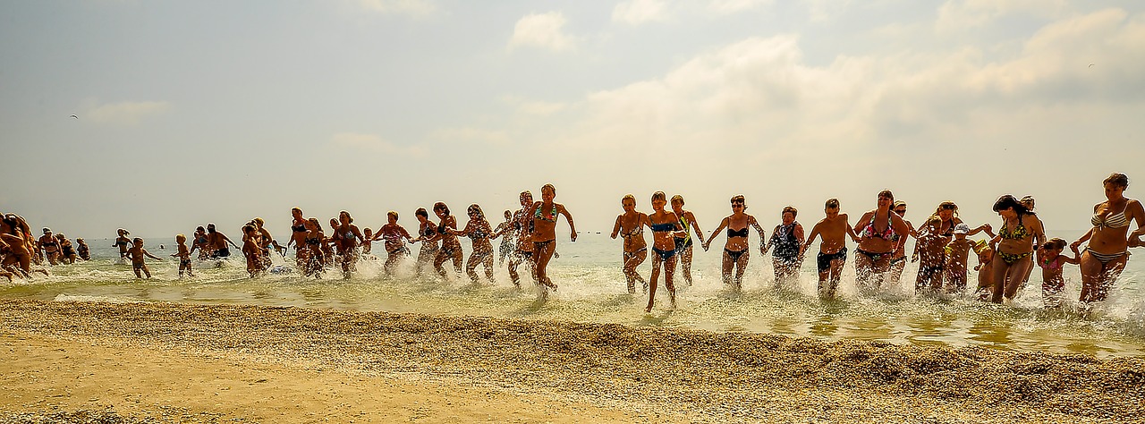 Image - charging sea water treatment people