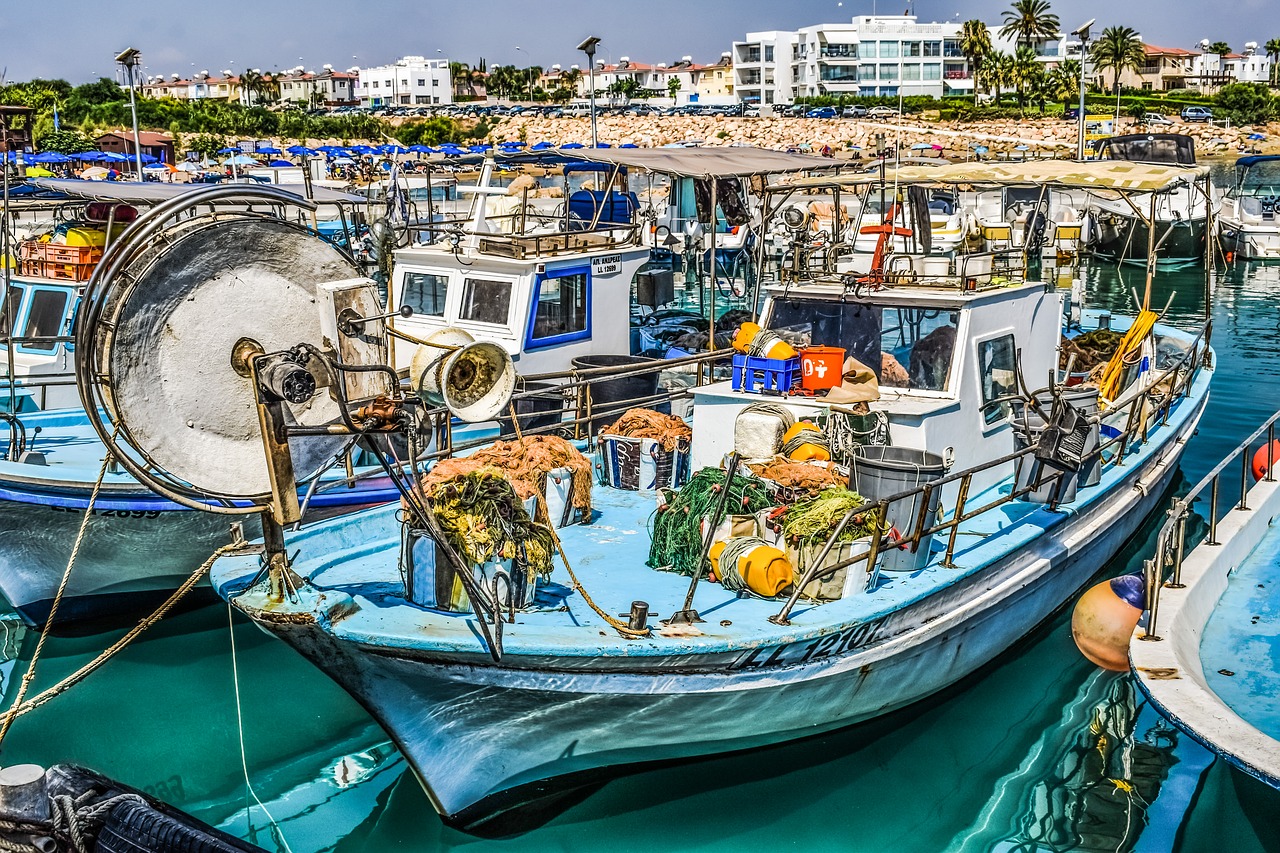 Image - fishing boat reflections harbor