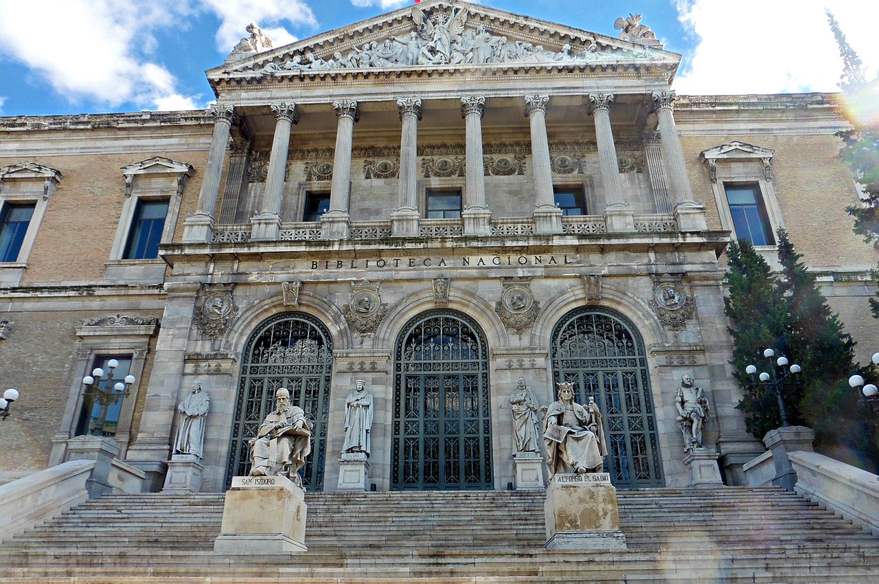 Image - library national madrid building