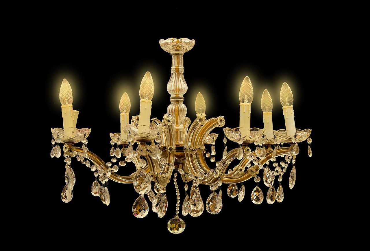 Image - chandelier lamp candlestick