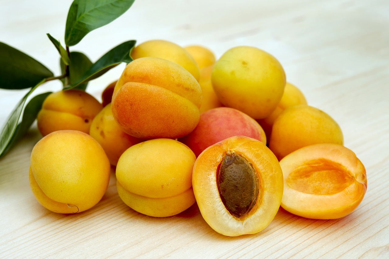 Image - apricots sugar apricots fruit