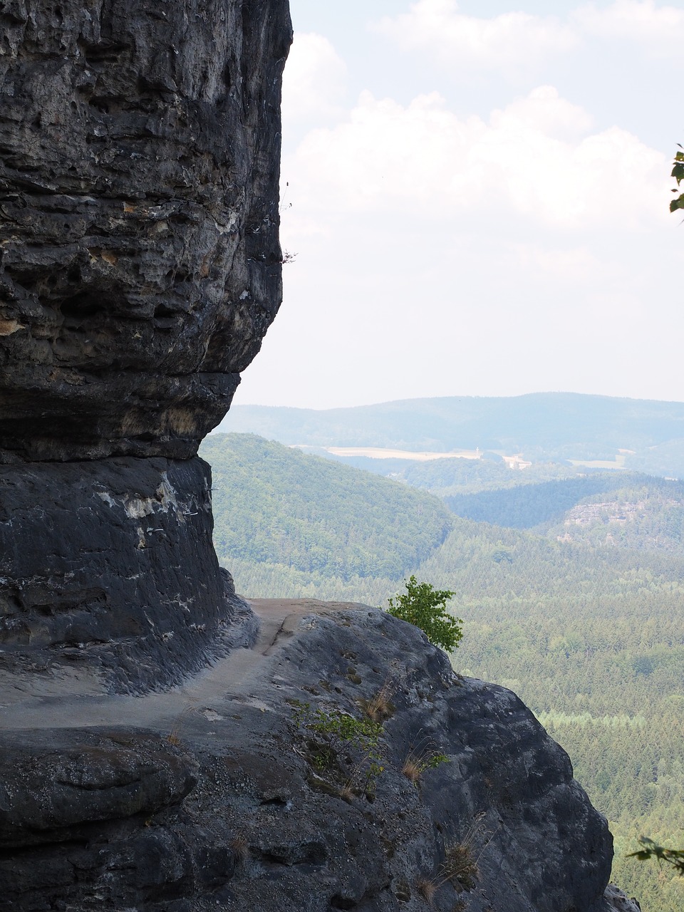 Image - frienstein path trail exposed