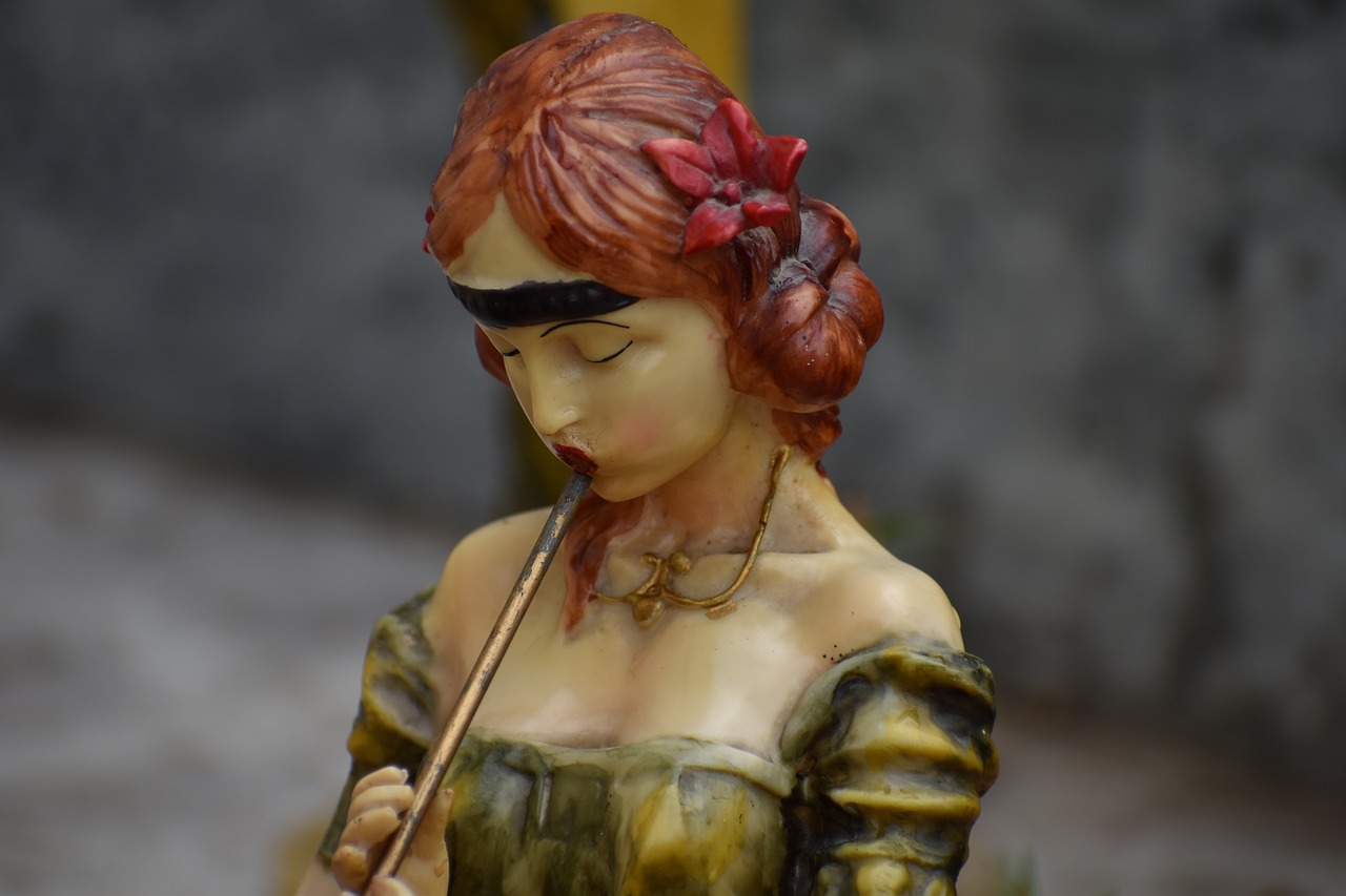 Image - pied piper woman red hair figurine