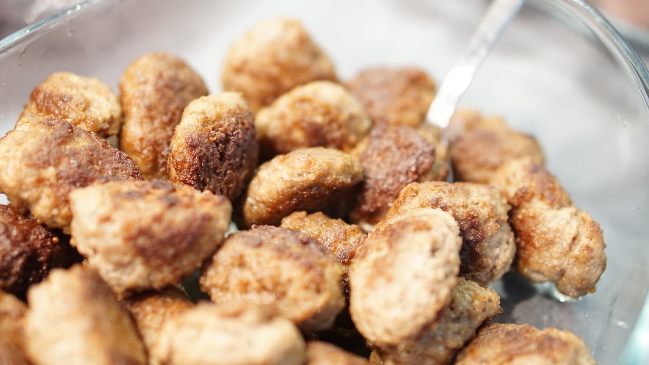 Image - meatballs fry frying pan homemade